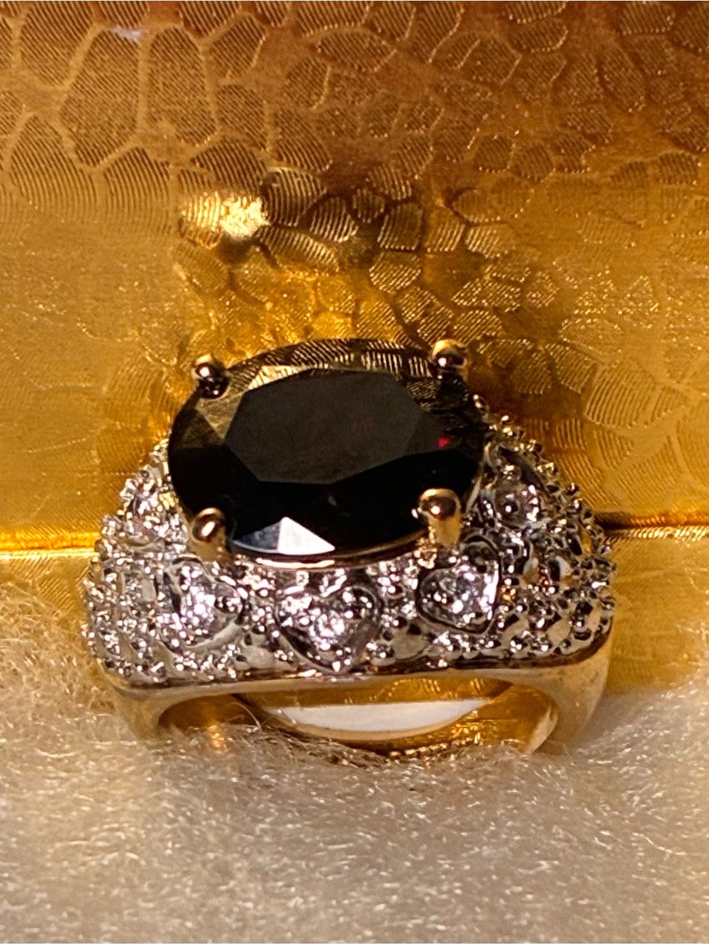 Elegant Sterling Garnet Gemstone Halo Statement Ring - Picture 1 of 4